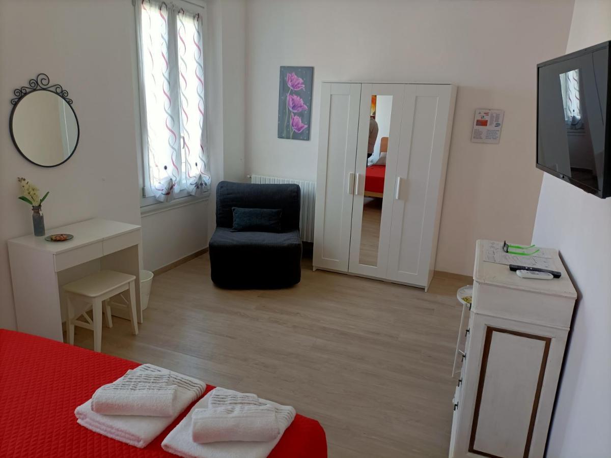 Affittacamere Il Chiostrino Guest House Флоренция Екстериор снимка